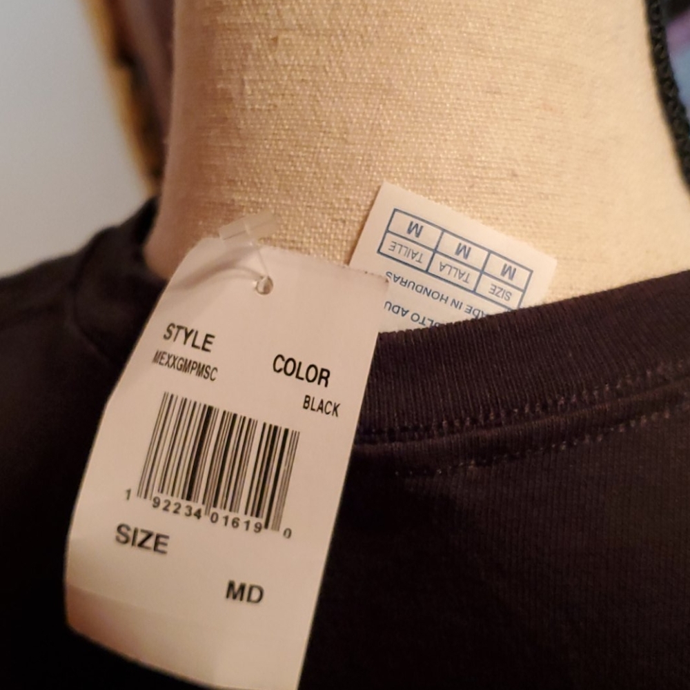 Black t-shirt size M - Picture 5 of 5